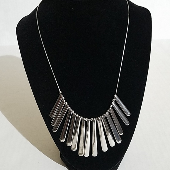 New York & Company Jewelry - New York & Company bib necklace 1O1